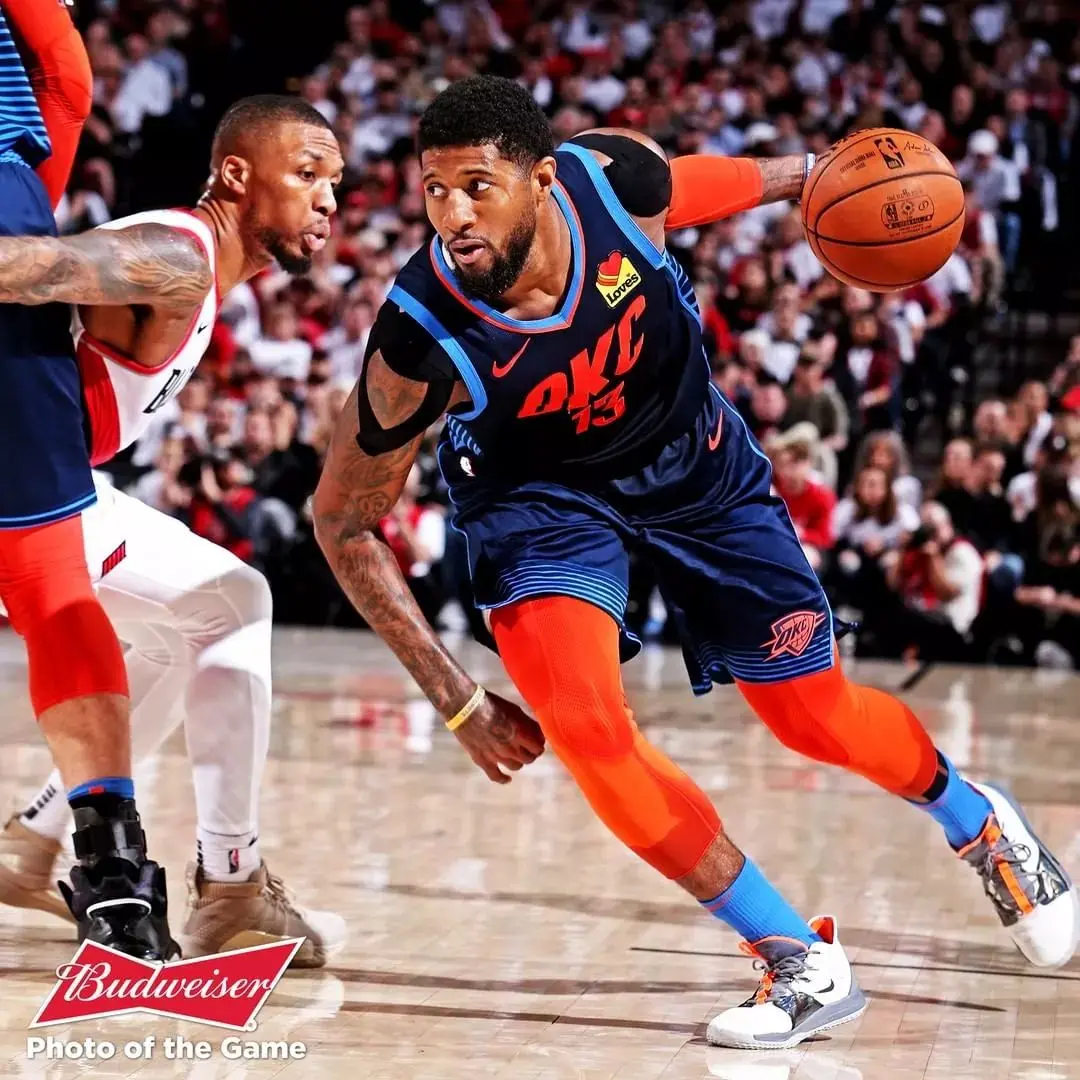 乐鱼中国官网-国际比赛日欧篮联焦点战，俄克拉荷马雷霆复出首秀，态度坚定，赛程密集仍需轮换