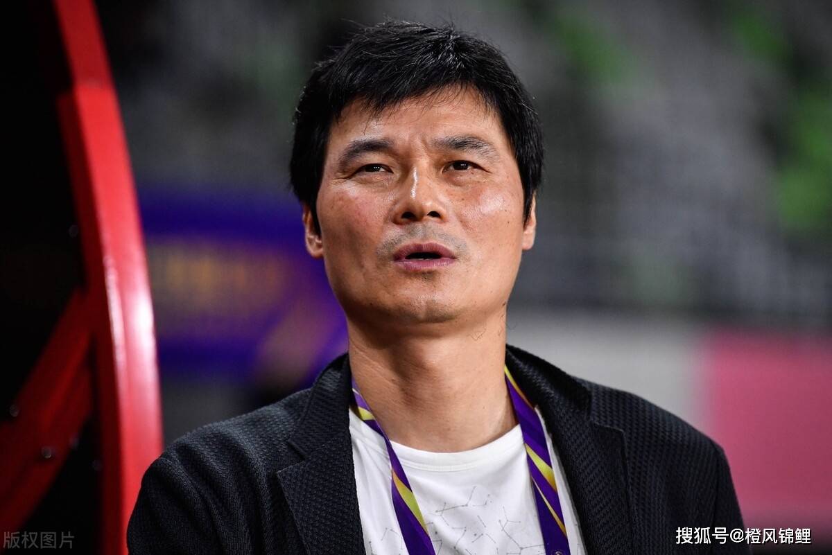 乐鱼体育app官网-转会期山东男篮单刀错失——法甲节点到来，球迷炸锅，医务组通报恢复